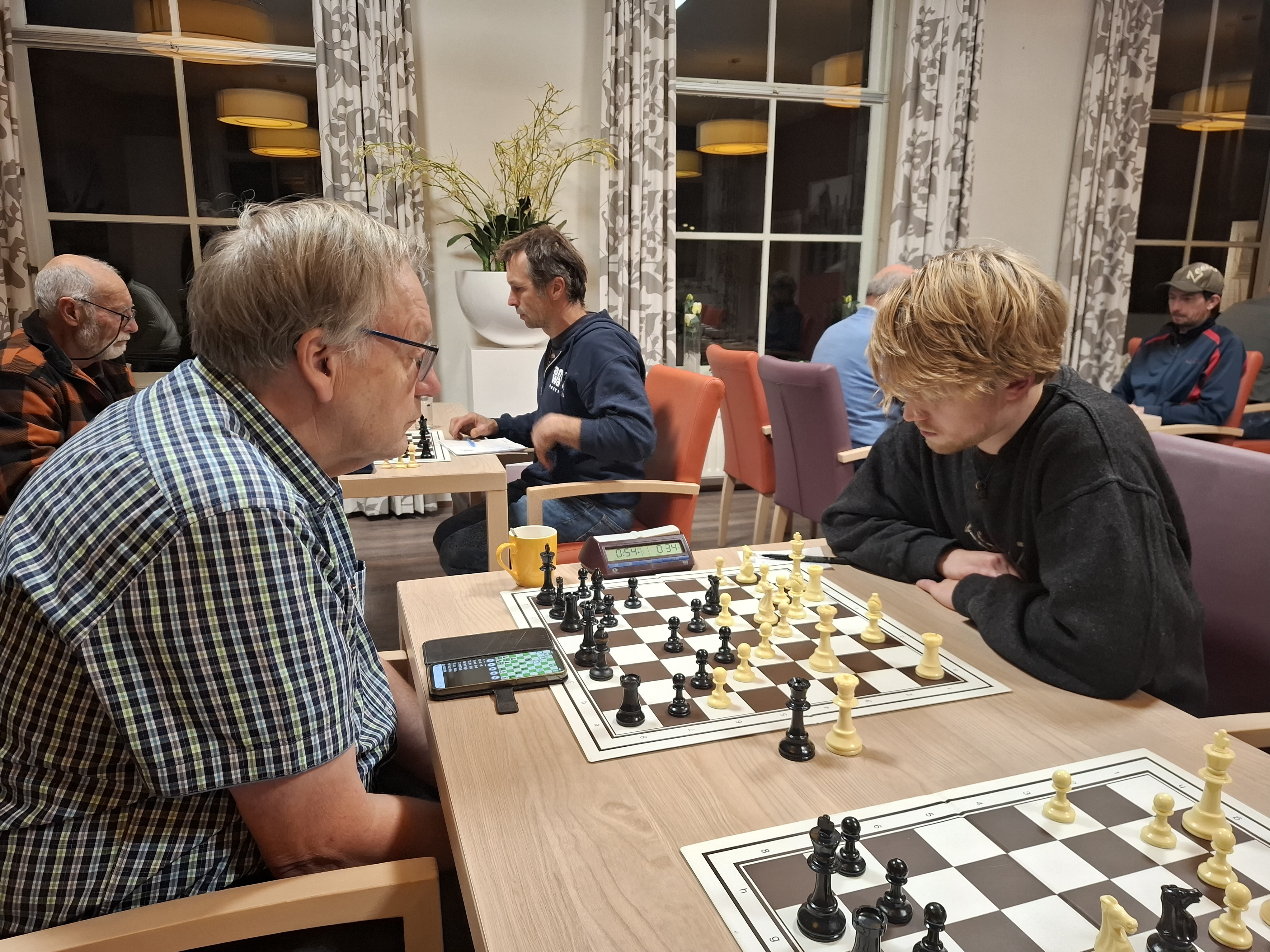 Peter Vs Efraim