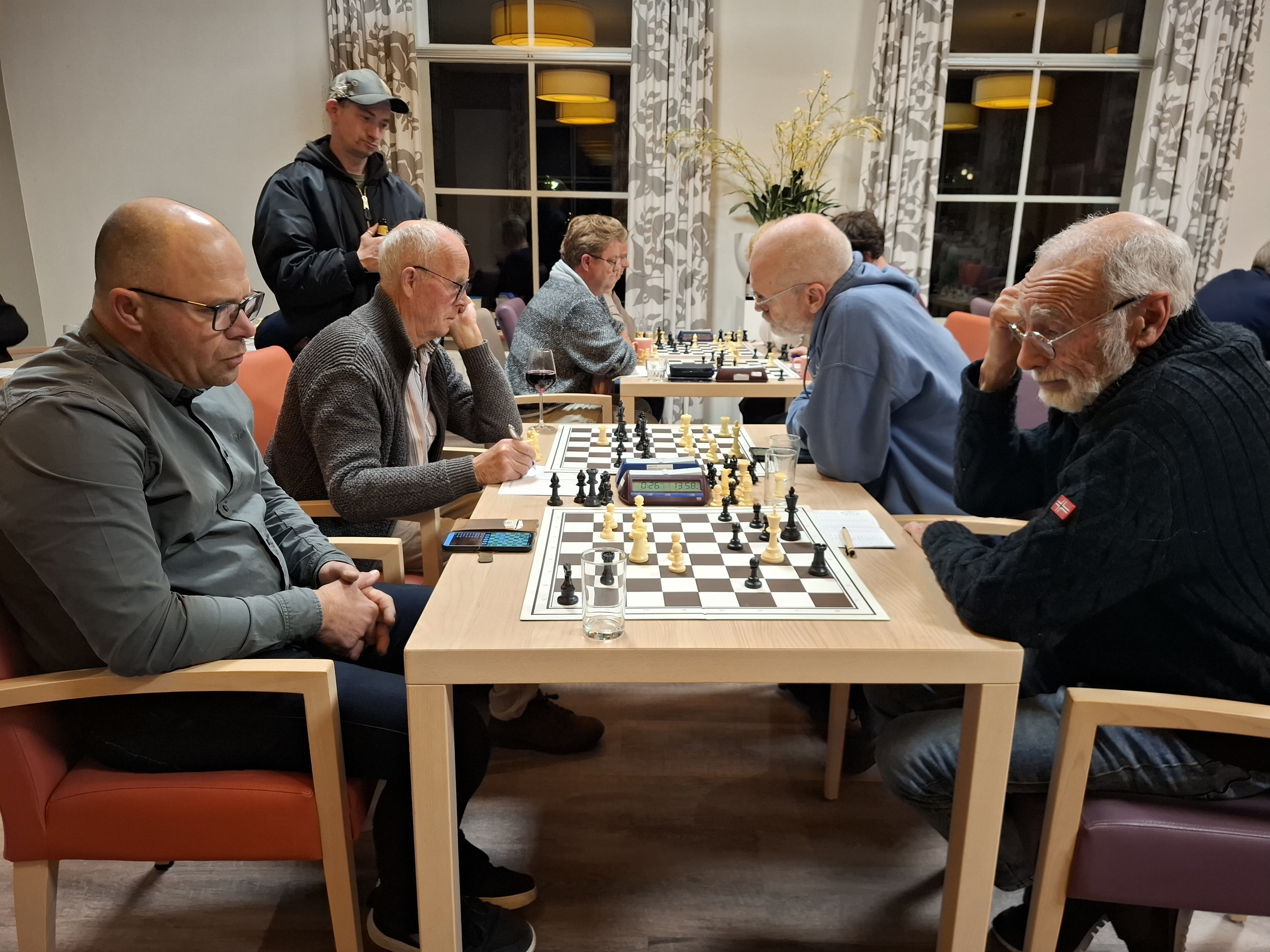 Arjan Vs Frans J