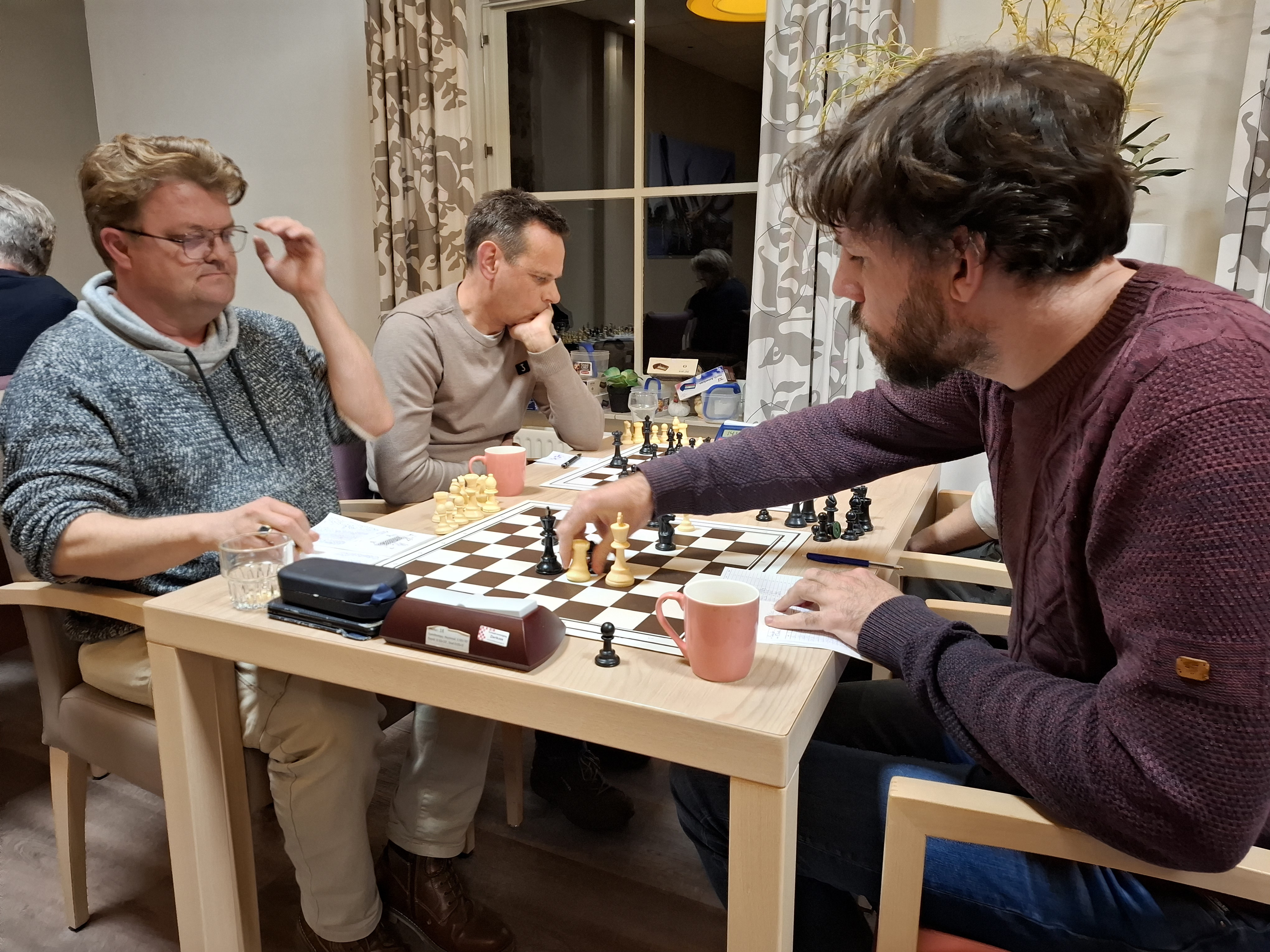 Mark Vs Ernst