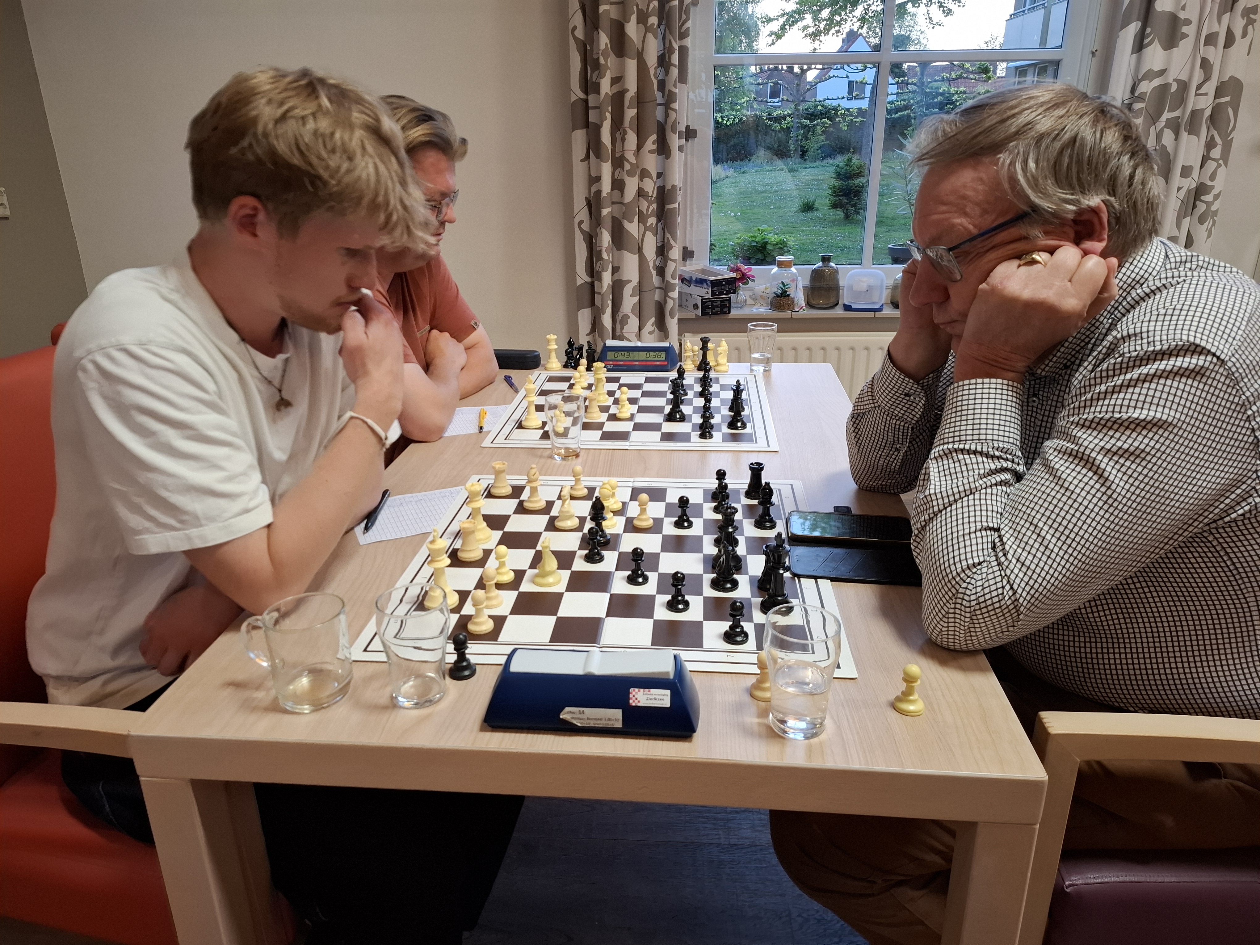 Efraim Vs Peter